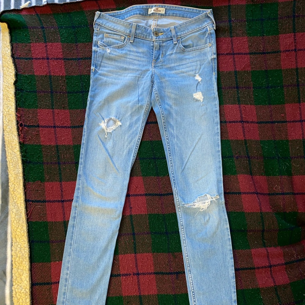 Hollister super skinny jeans!
